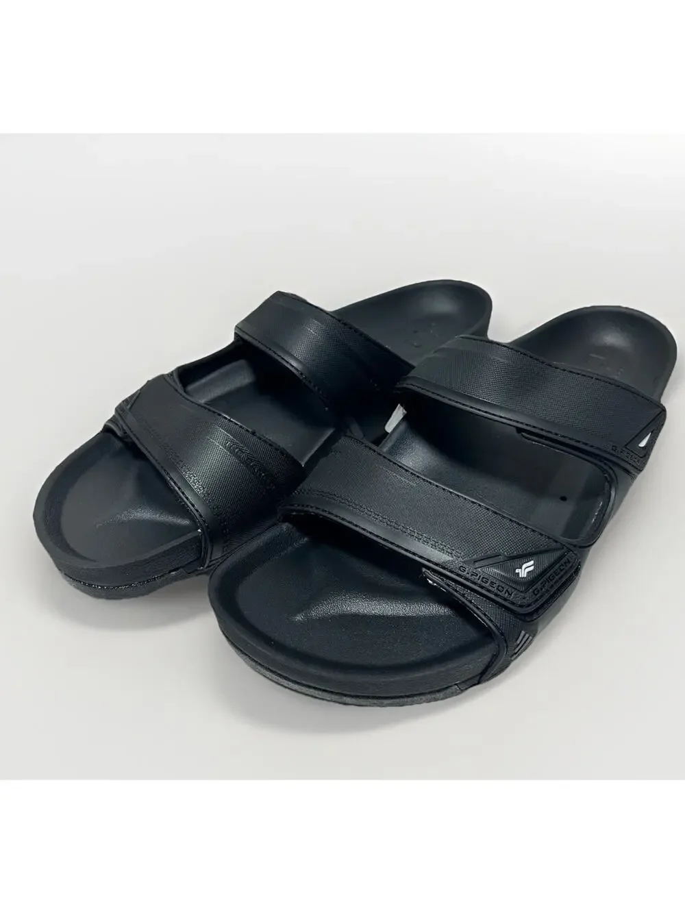 Gold Pigeon Piro Mens Sz 9 Euro 41 SLIDES Hi DensityGel Water Released Sole